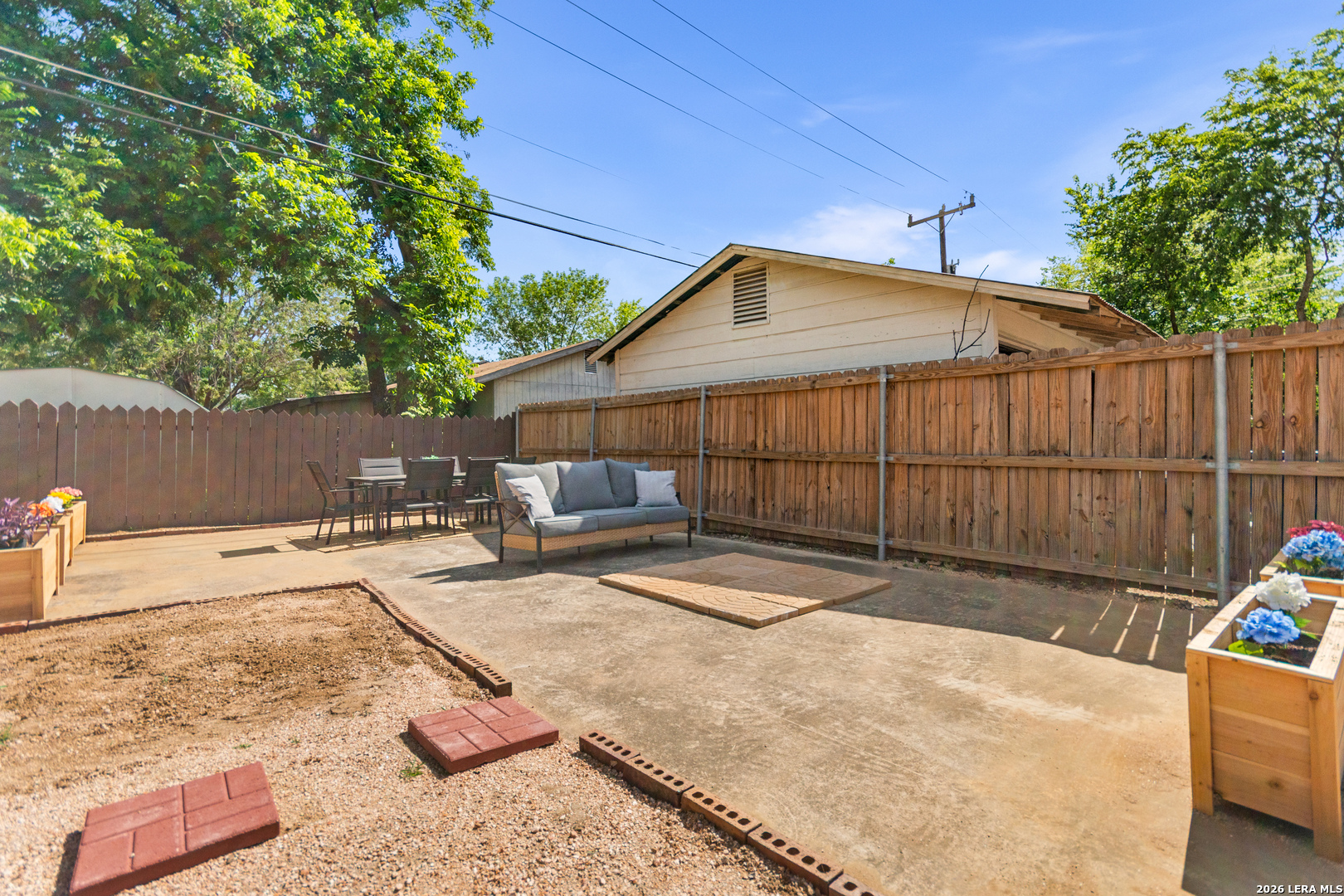 1822 W Magnolia San Antonio TX 78201