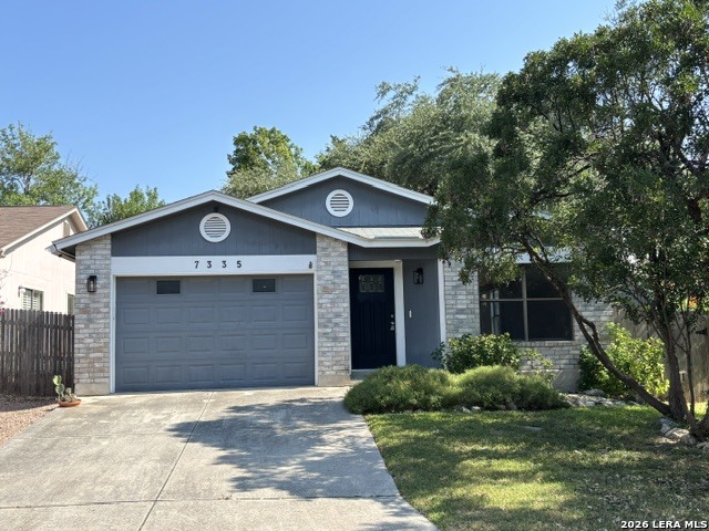 7335 Hunters Raven San Antonio TX 78249