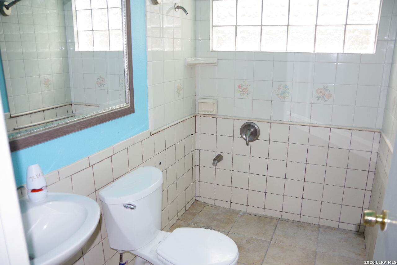 10919 Meadowhome San Antonio TX 78230