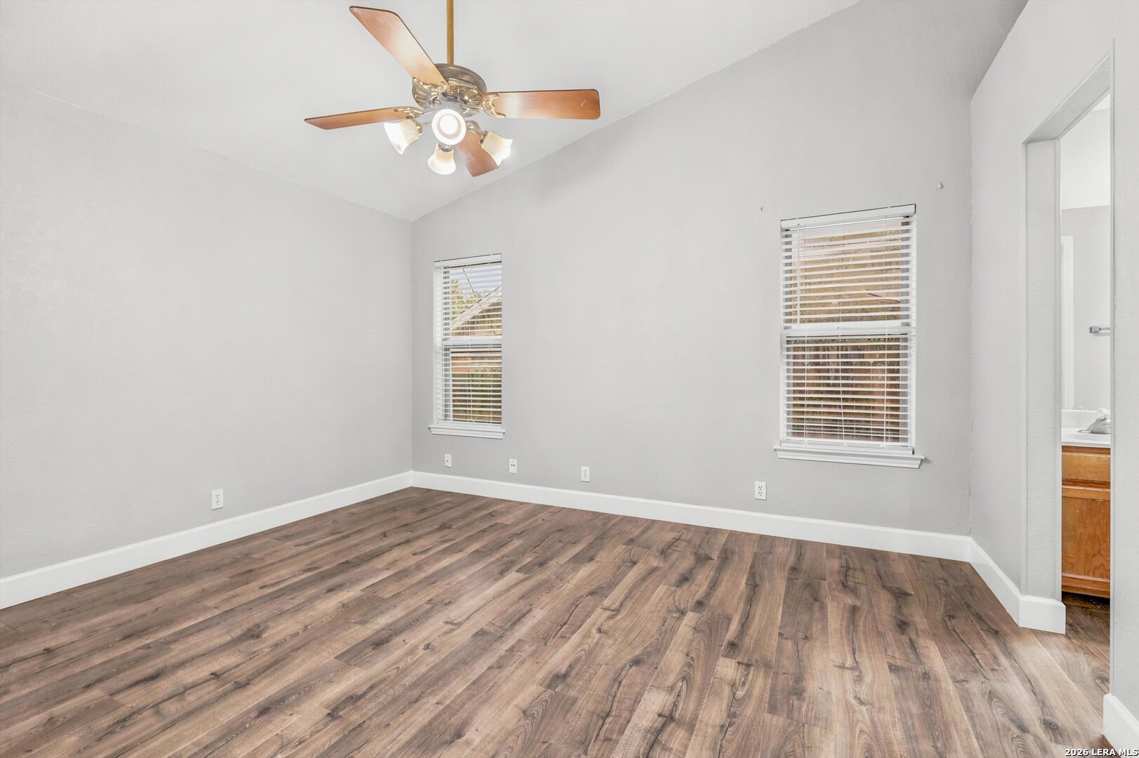 11302 Forest Summit Live Oak TX 78233
