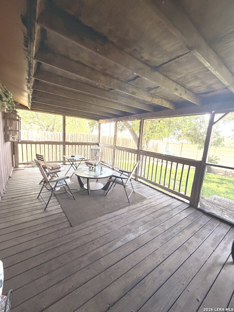 11217 Champion Oak Live Oak TX 78233