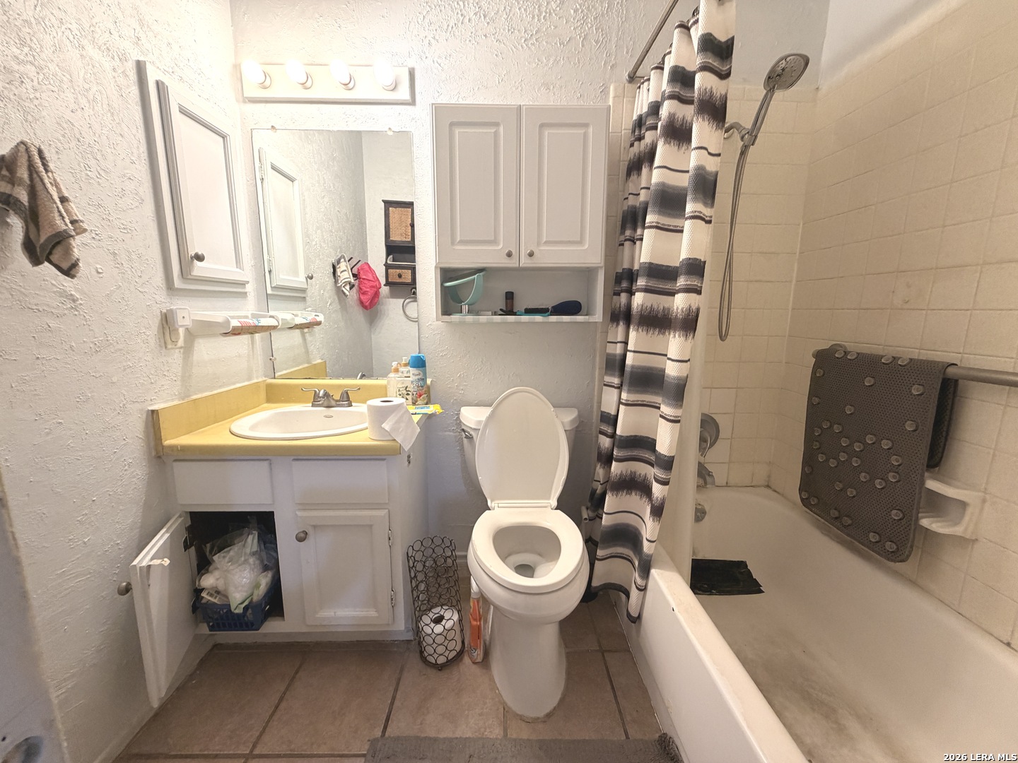 11217 Champion Oak Live Oak TX 78233