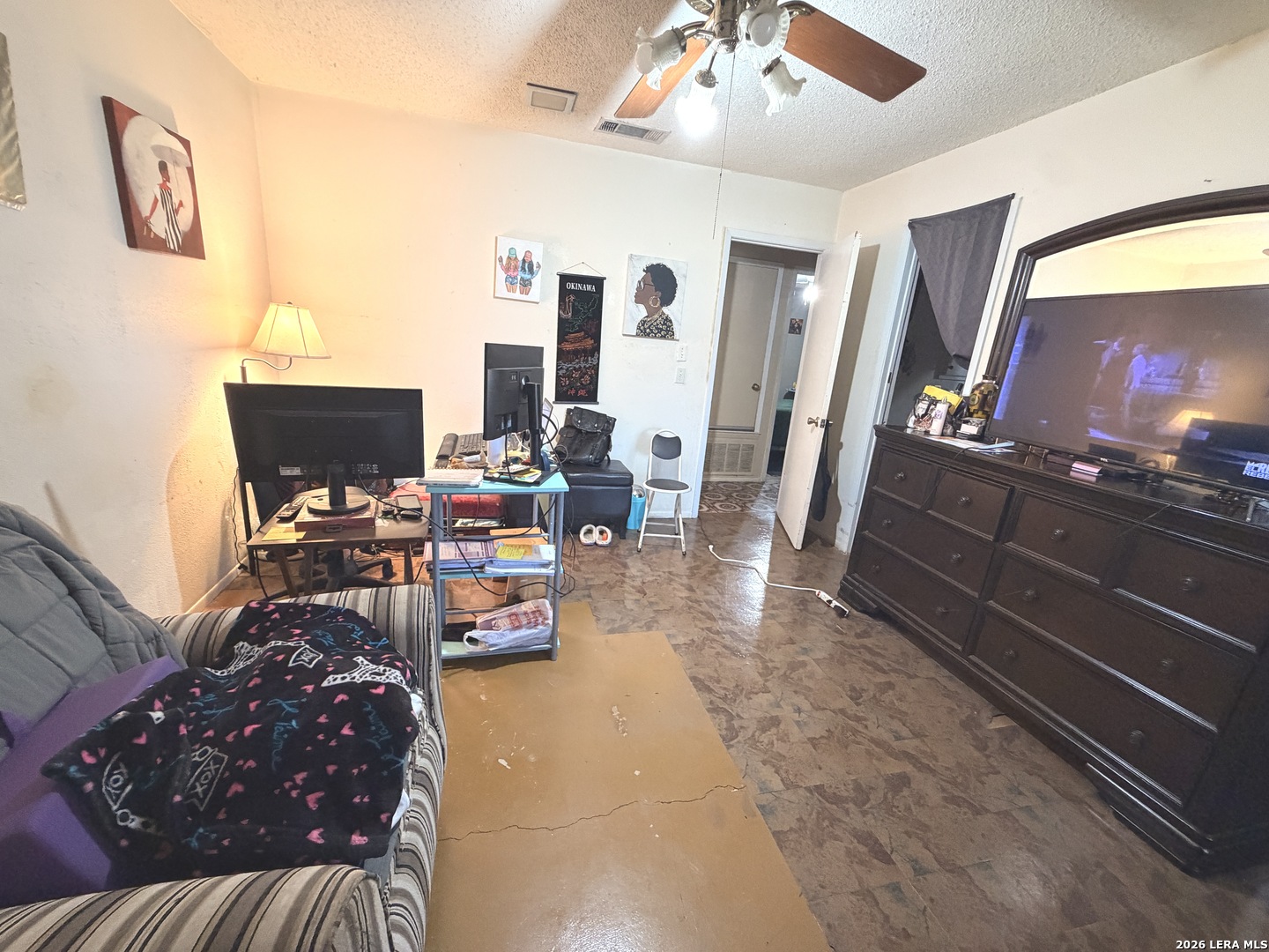 11217 Champion Oak Live Oak TX 78233