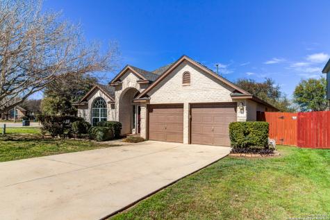 1784 Oakmont Circle New Braunfels TX 78132