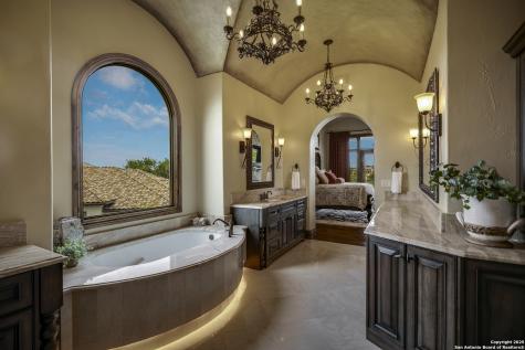35 Winged Foot Boerne TX 78006