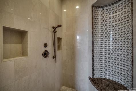 35 Winged Foot Boerne TX 78006