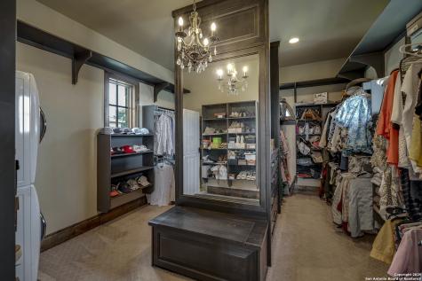 35 Winged Foot Boerne TX 78006