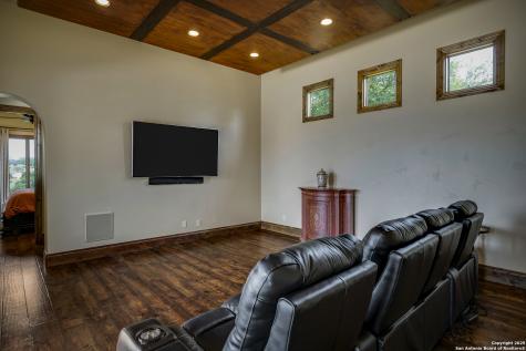 35 Winged Foot Boerne TX 78006