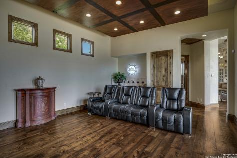 35 Winged Foot Boerne TX 78006
