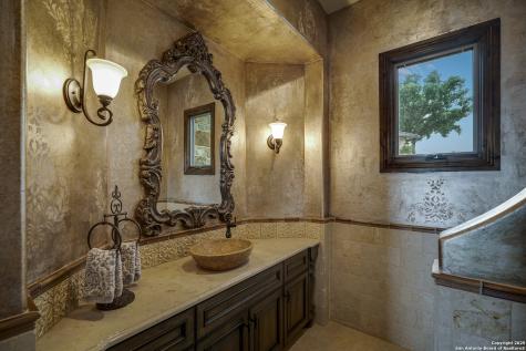 35 Winged Foot Boerne TX 78006