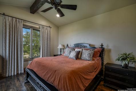 35 Winged Foot Boerne TX 78006