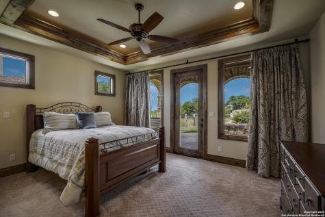 35 Winged Foot Boerne TX 78006