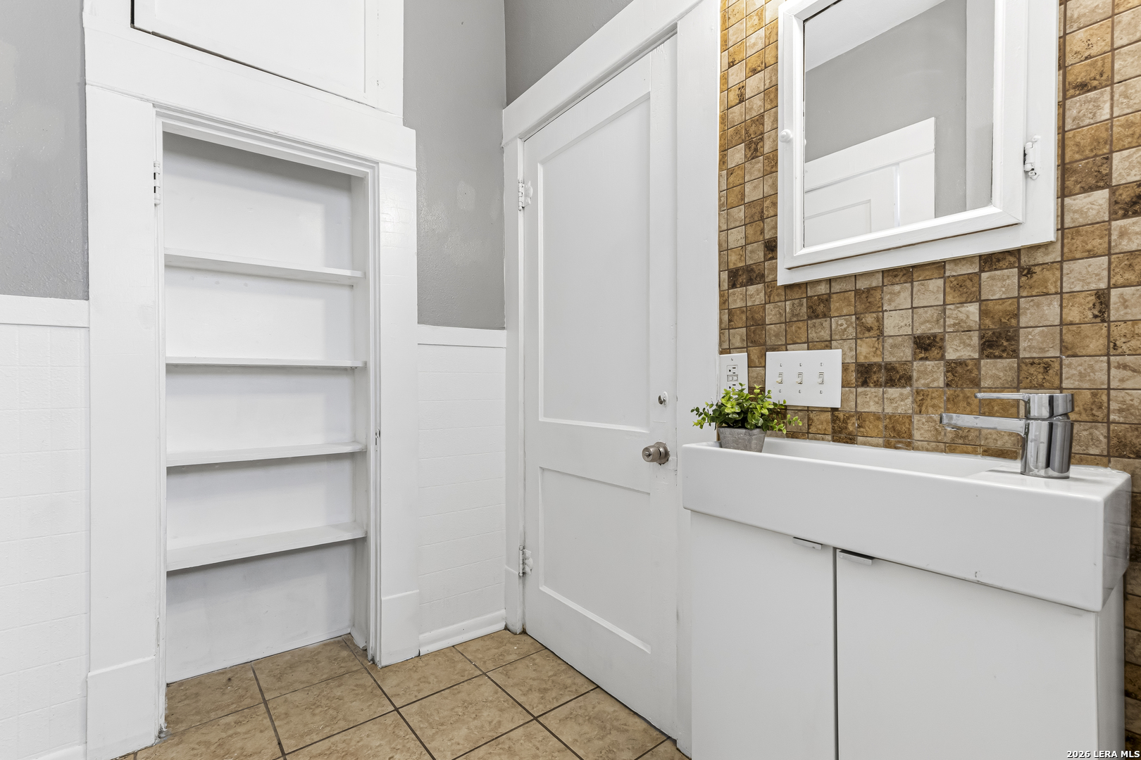 526 Hammond Avenue San Antonio TX 78210