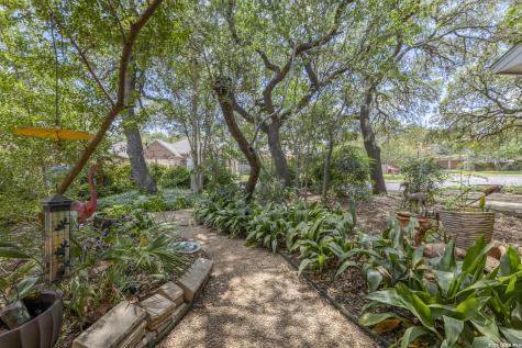 2039 Thicket Trail Drive San Antonio TX 78248