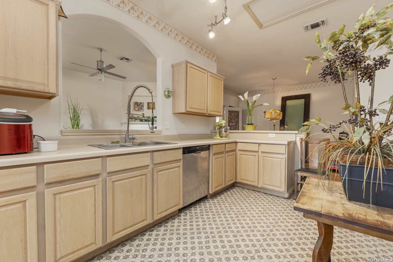 2039 Thicket Trail Drive San Antonio TX 78248