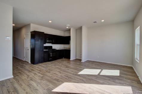 11120 Prairie Landing Converse TX 78109