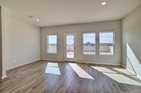 11120 Prairie Landing Converse TX 78109