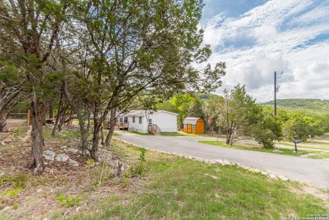 750 Regina Drive Canyon Lake TX 78133