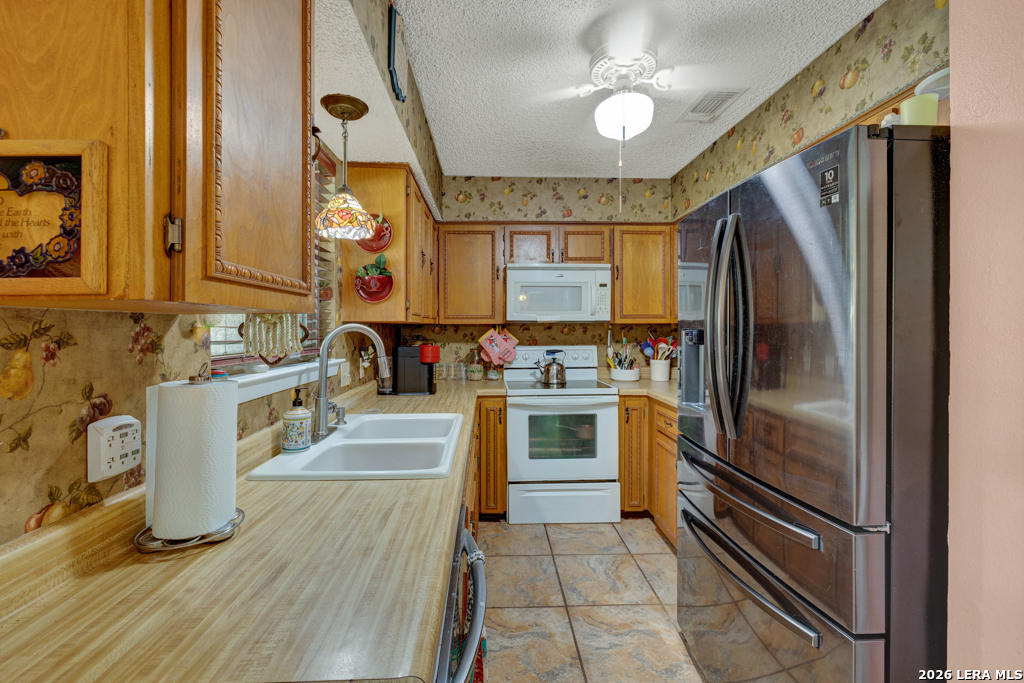 109 Saddle Wood Trail Comfort TX 78013