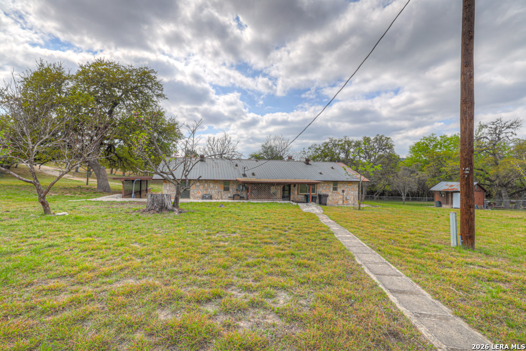 109 Saddle Wood Trail Comfort TX 78013
