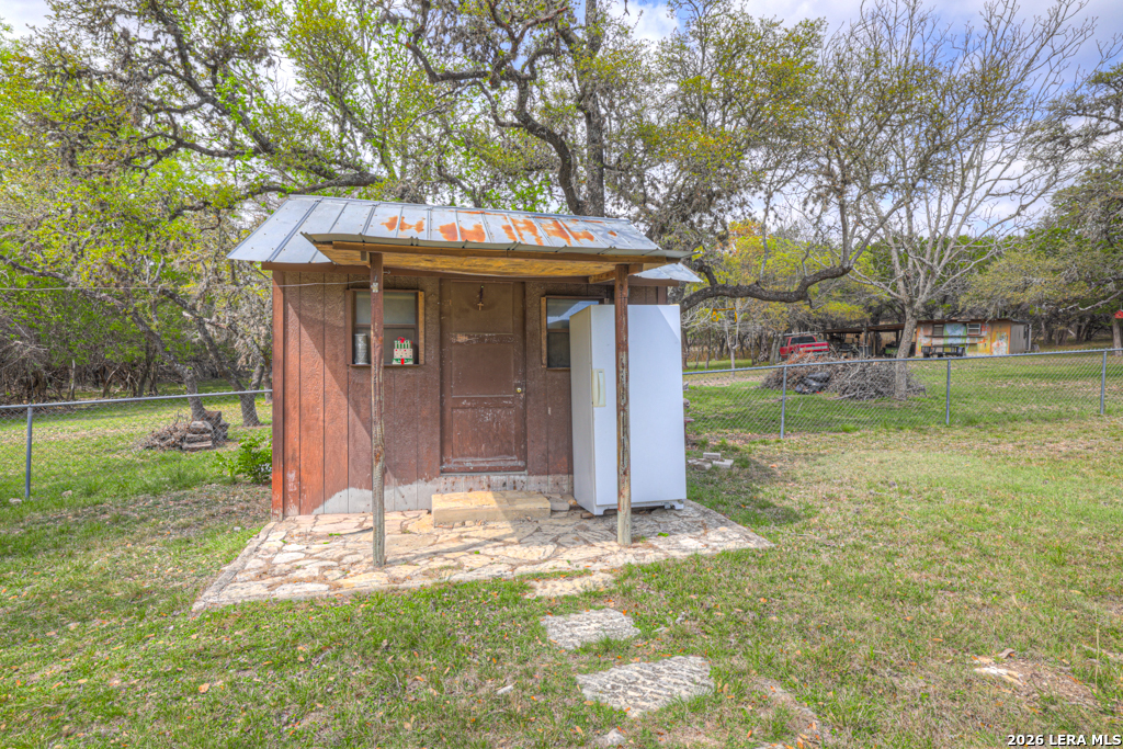 109 Saddle Wood Trail Comfort TX 78013