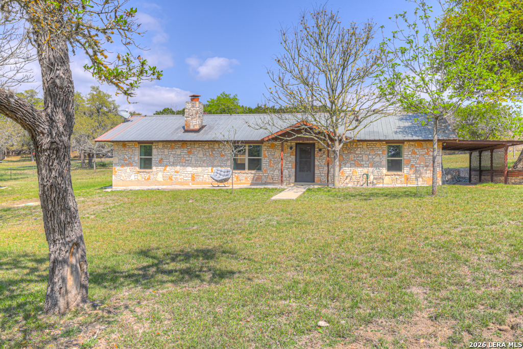 109 Saddle Wood Trail Comfort TX 78013