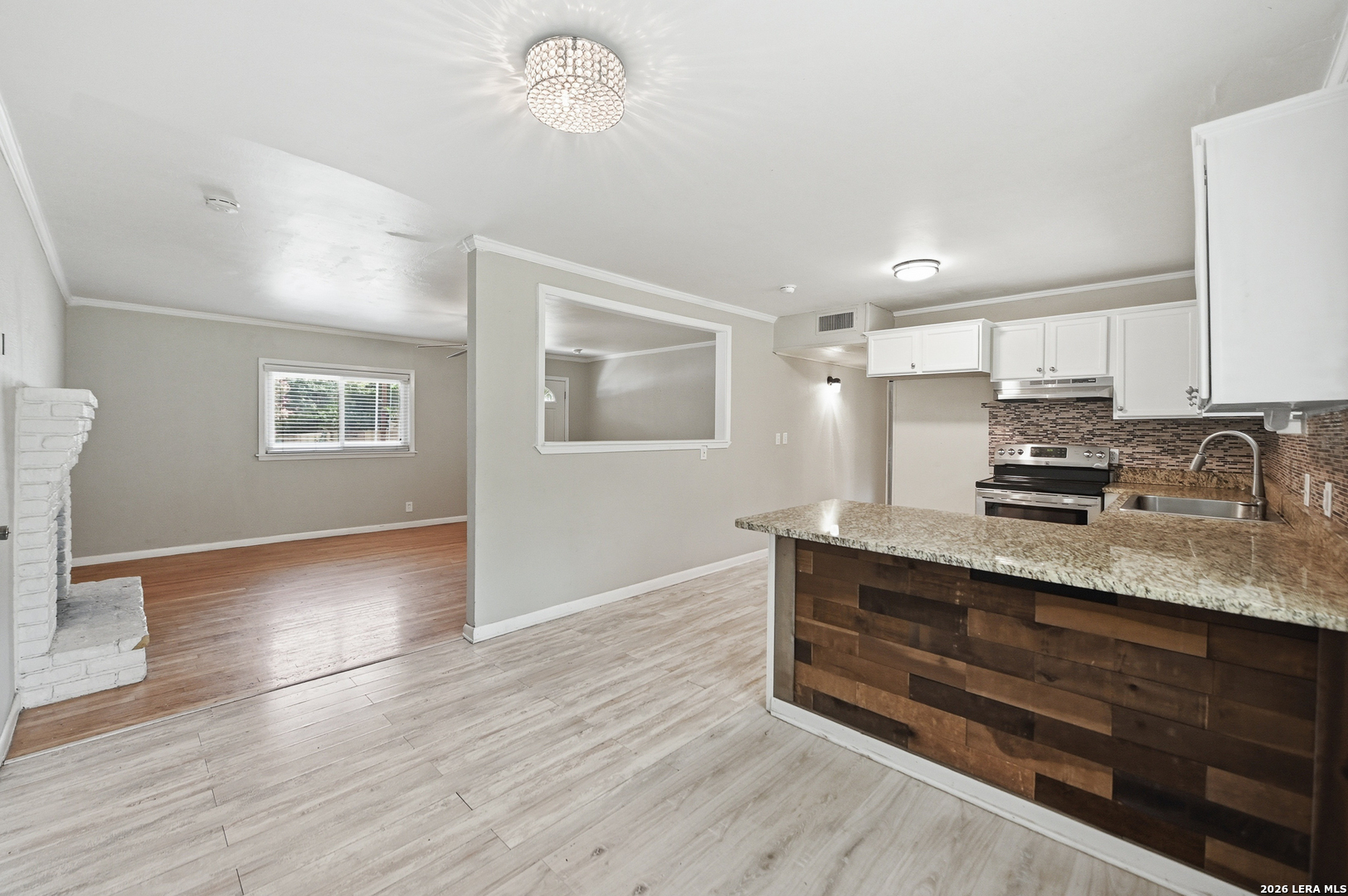 1032 S Mesquite New Braunfels TX 78130