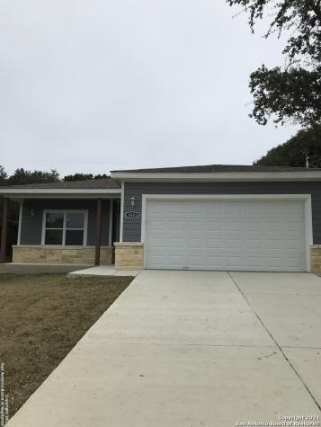 1523 Bonnyview Drive Canyon Lake TX 78133