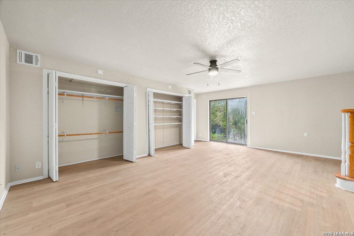 7738 Oakhill Park Drive San Antonio TX 78249