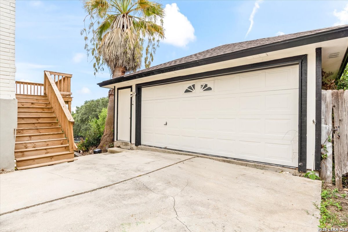 7738 Oakhill Park Drive San Antonio TX 78249