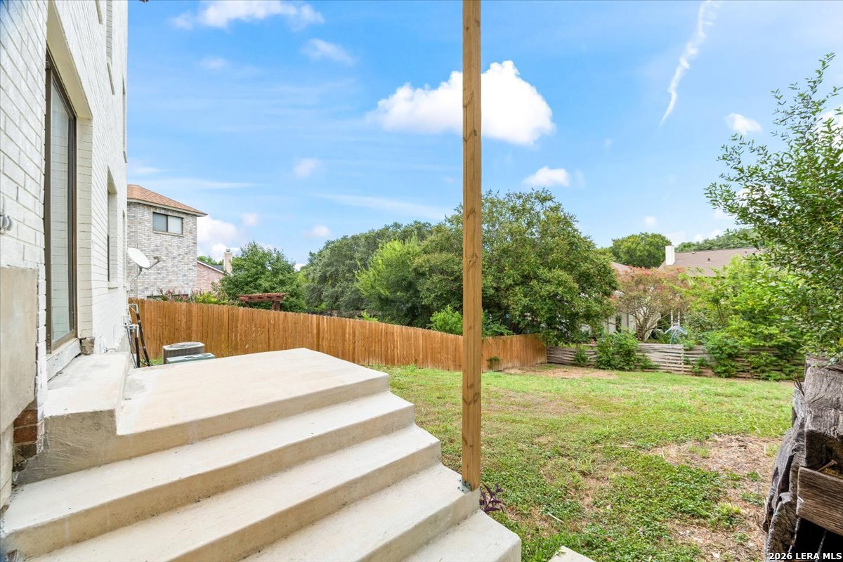 7738 Oakhill Park Drive San Antonio TX 78249