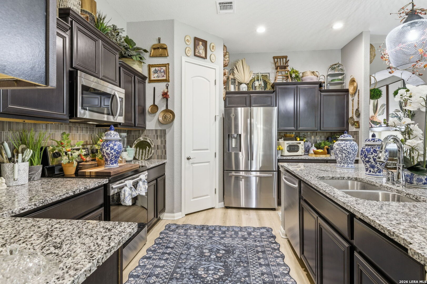 238 Iron Gate Pleasanton TX 78064
