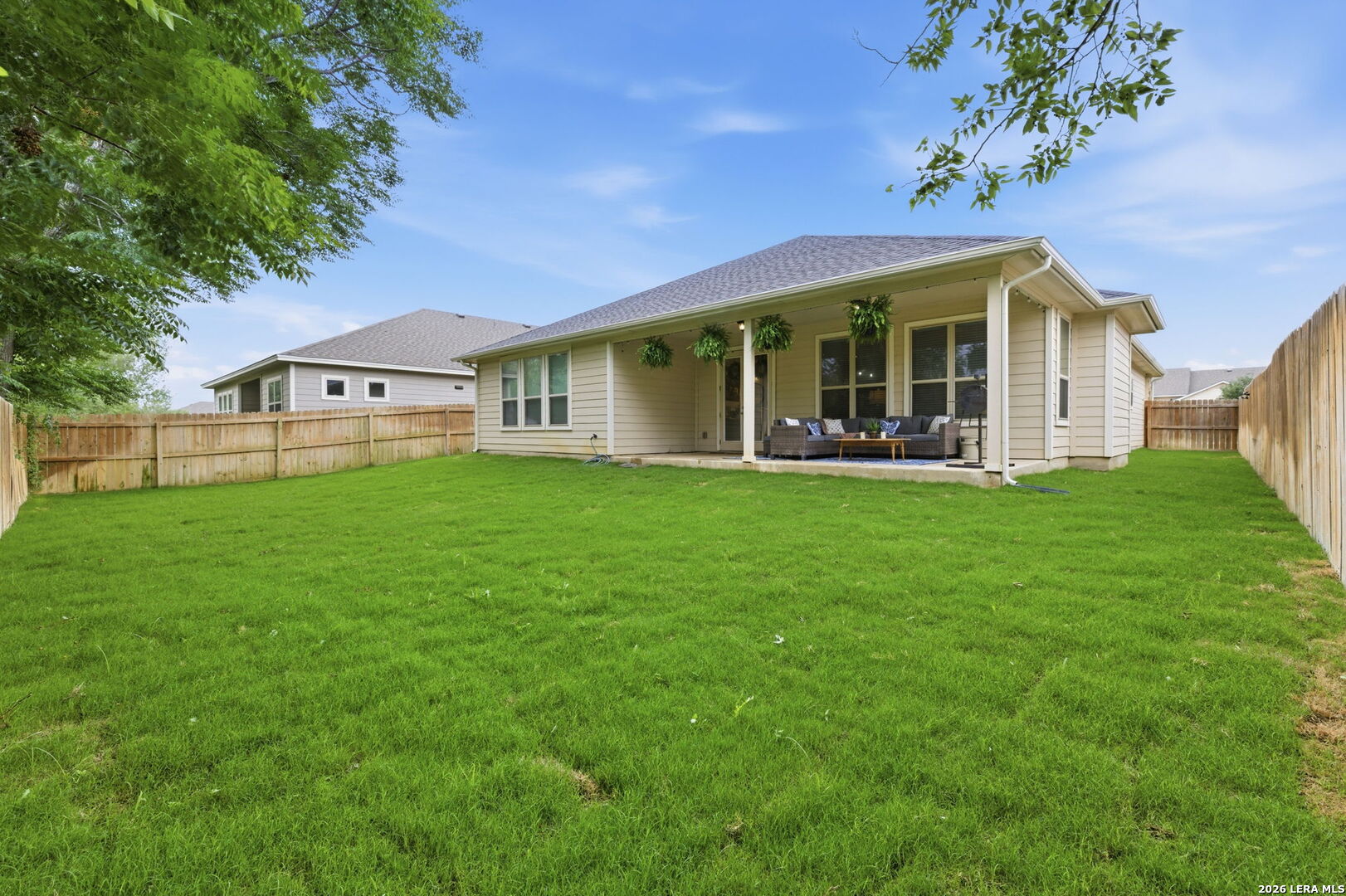 238 Iron Gate Pleasanton TX 78064