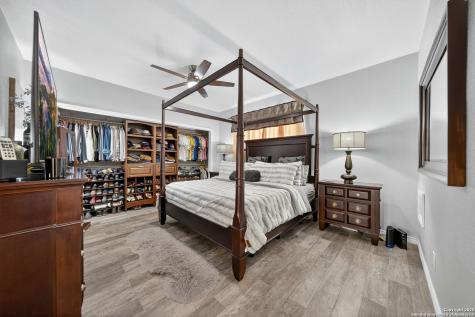 7707 Mary Carolyn Street San Antonio TX 78240