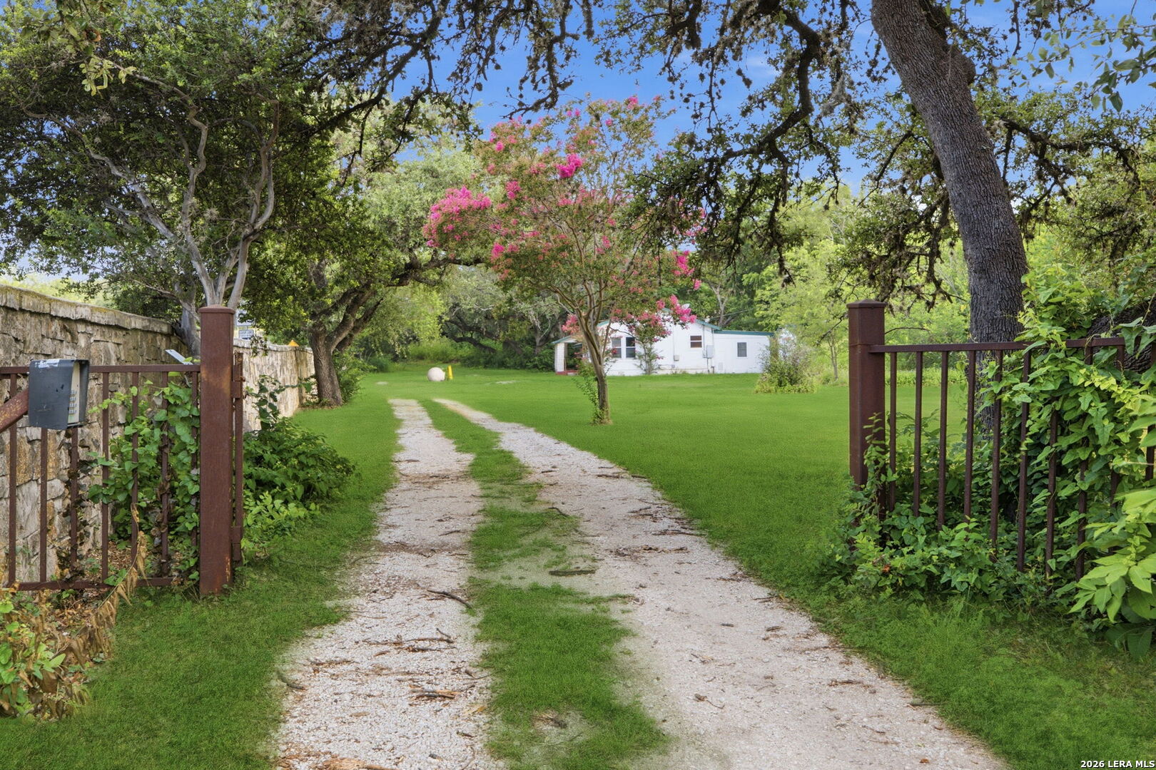 13285 Antonio Drive Helotes TX 78023