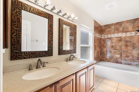10206 Cedarbend San Antonio TX 78245