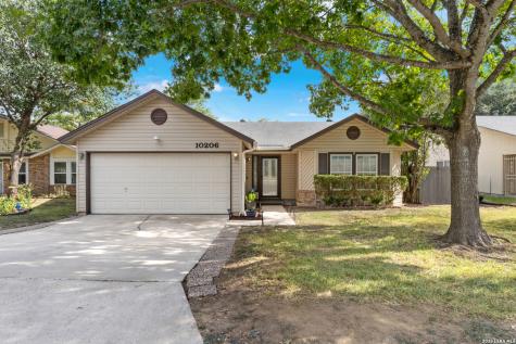 10206 Cedarbend San Antonio TX 78245