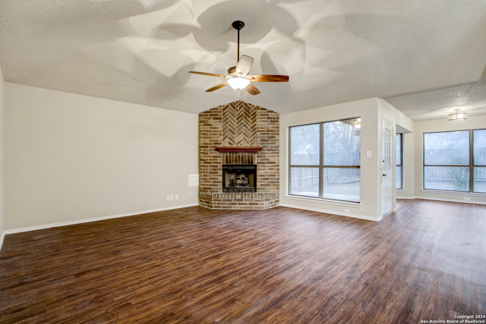 11823 Adriana Maria San Antonio TX 78253