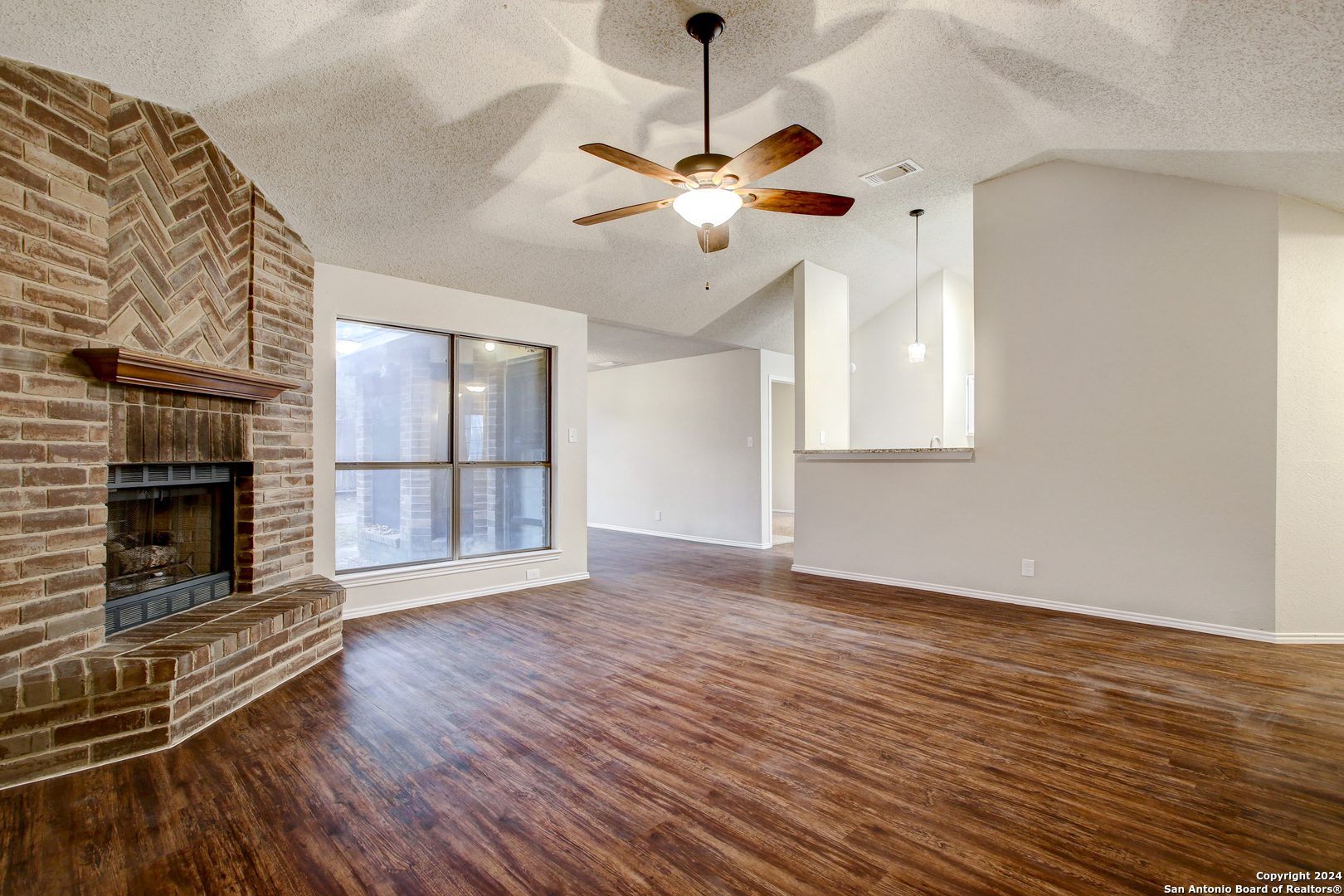 11823 Adriana Maria San Antonio TX 78253
