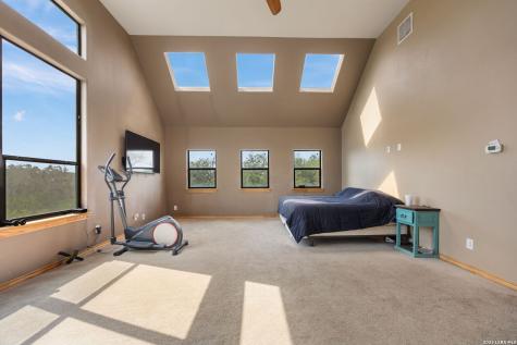 11970 New Sulphur Springs Road Adkins TX 78101
