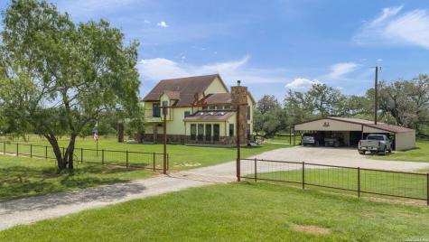 11970 New Sulphur Springs Road Adkins TX 78101