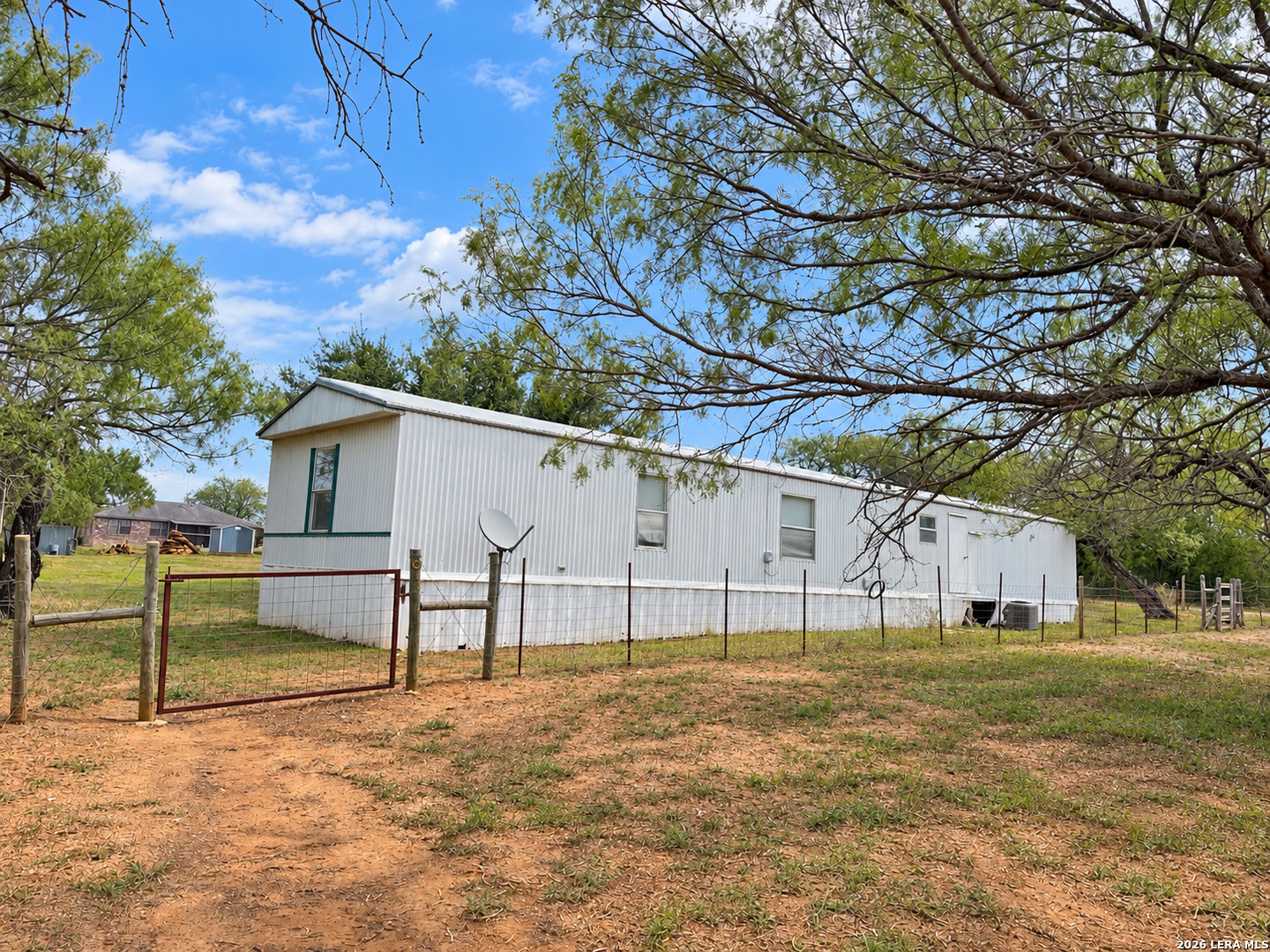 11970 New Sulphur Springs Road Adkins TX 78101