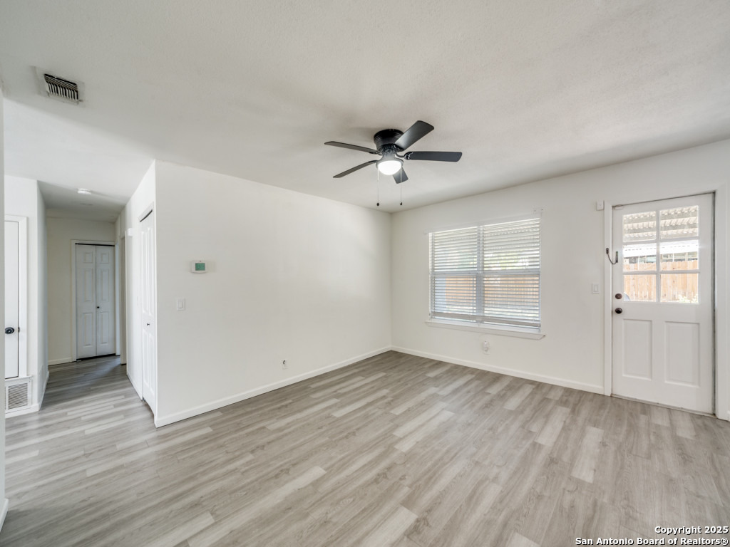 9714 Five Forks Street San Antonio TX 78245