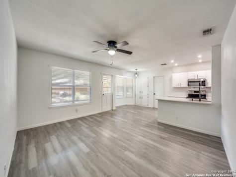 9714 Five Forks Street San Antonio TX 78245