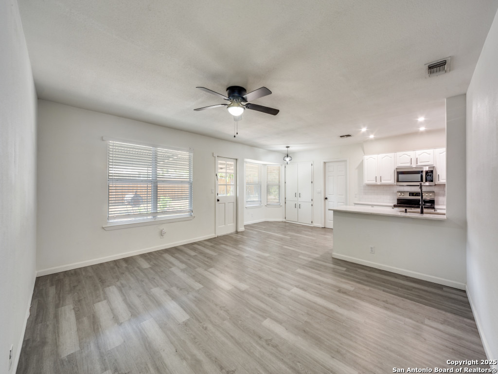 9714 Five Forks Street San Antonio TX 78245