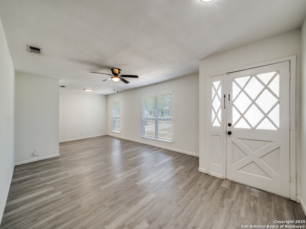 9714 Five Forks Street San Antonio TX 78245