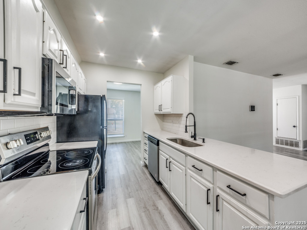 9714 Five Forks Street San Antonio TX 78245