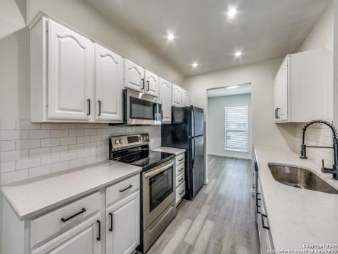 9714 Five Forks Street San Antonio TX 78245