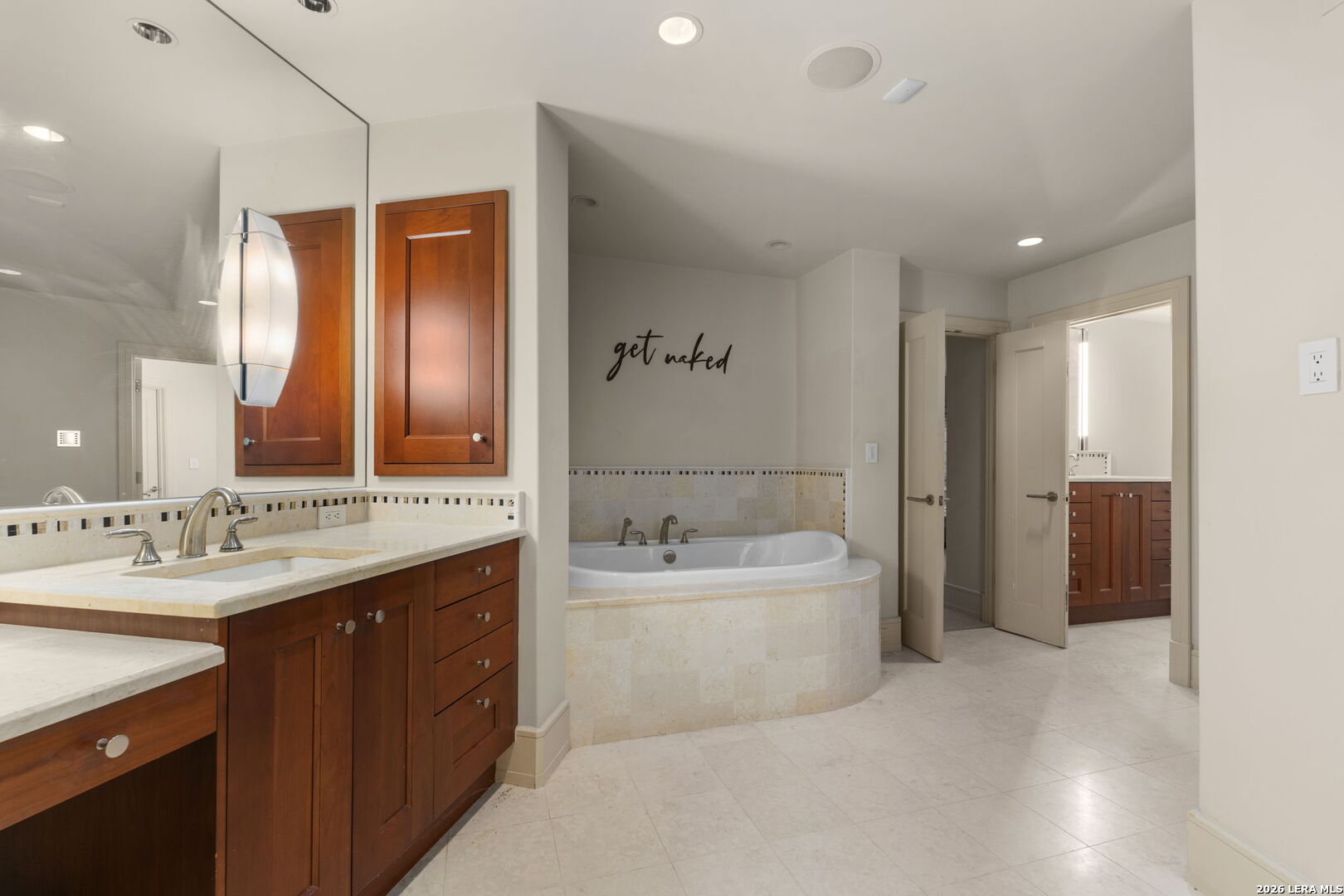 3926 Iron Mill San Antonio TX 78230