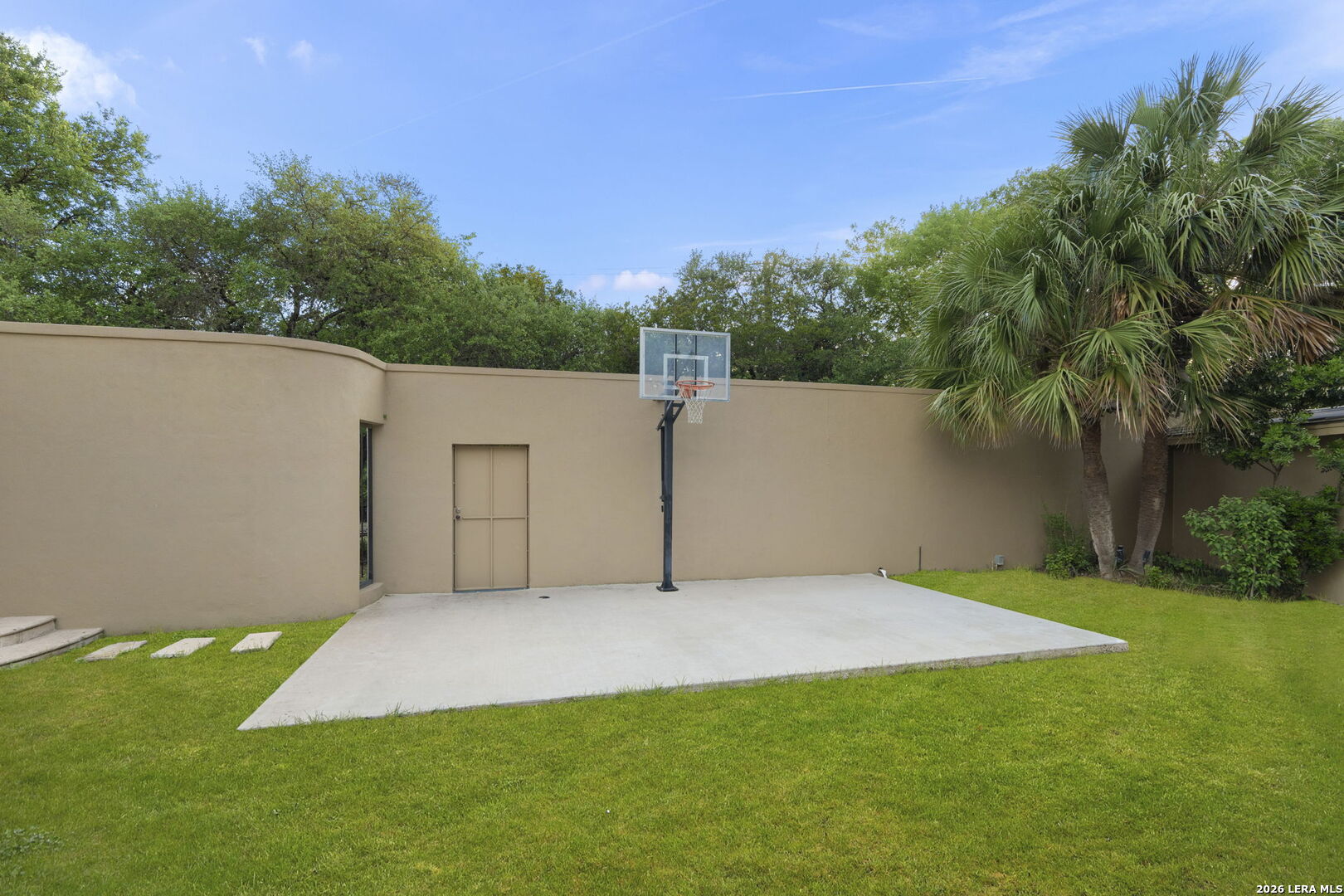 3926 Iron Mill San Antonio TX 78230